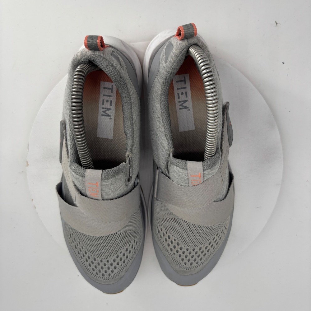 TIEM Slipstream Cycling Spin Shoes Size 9 Grey w/ cleats SPD Compatible Slip On - Picture 5 of 9